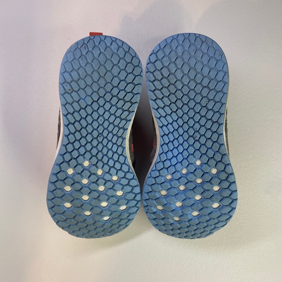 New Balance Fresh Foam Sneakers US Youth 11 Grey/Pink/Blue. M YAARICT3 - Picture 6 of 11